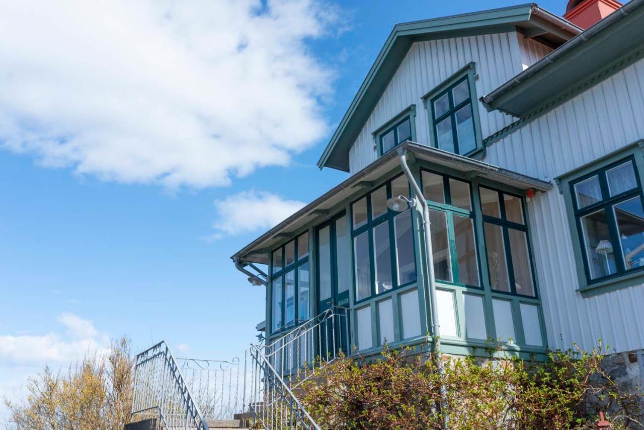 Praestgardens Pensionat Mollosund Bagian luar foto